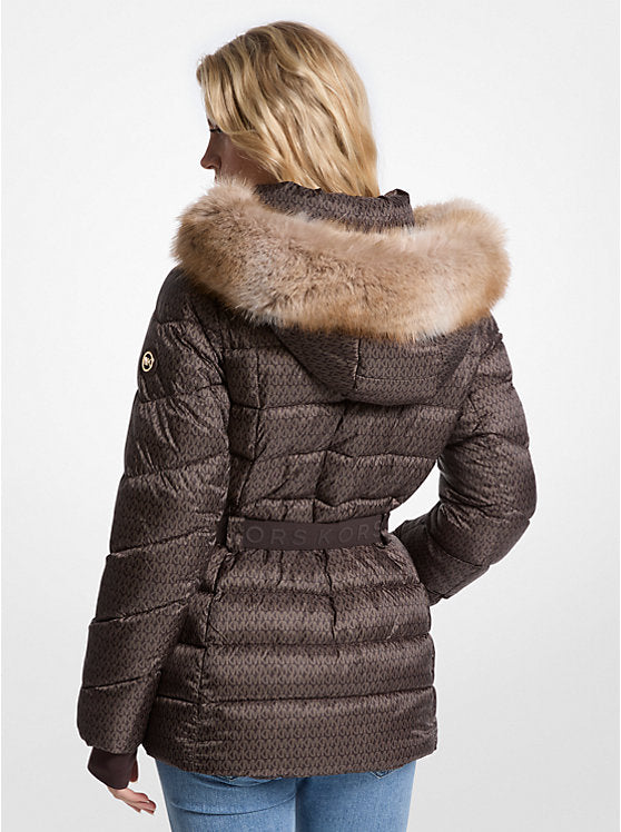 Michael kors with logo belt and fur hoodie