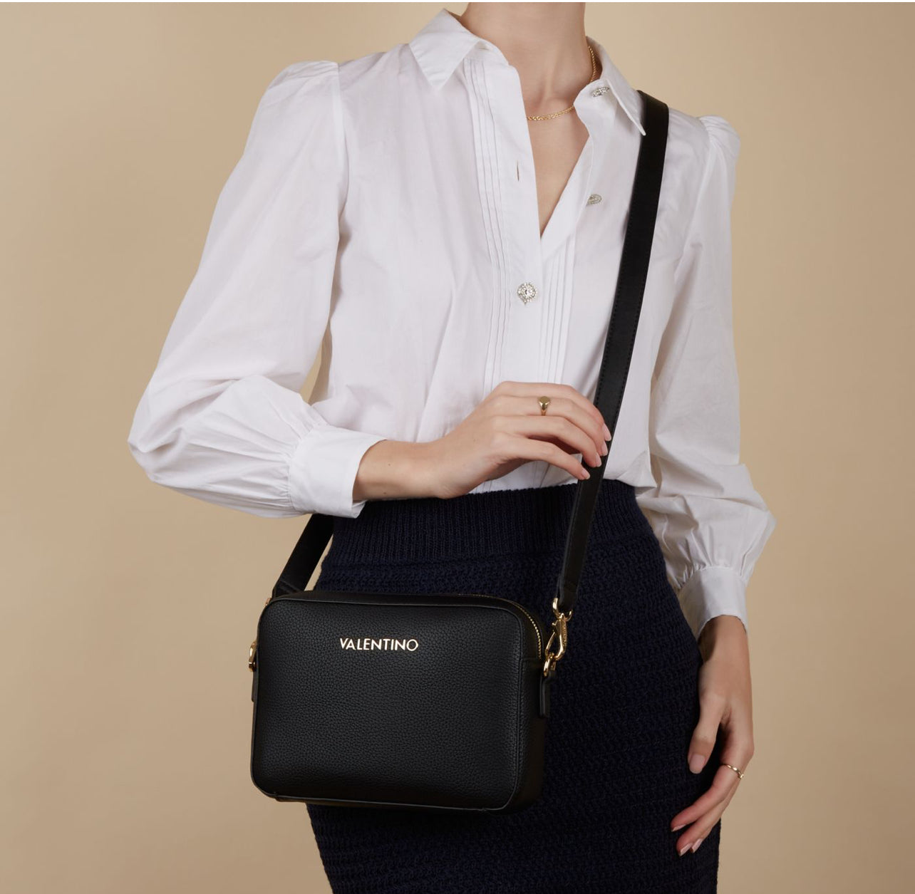 Valentino bag with 2 crossbody straps